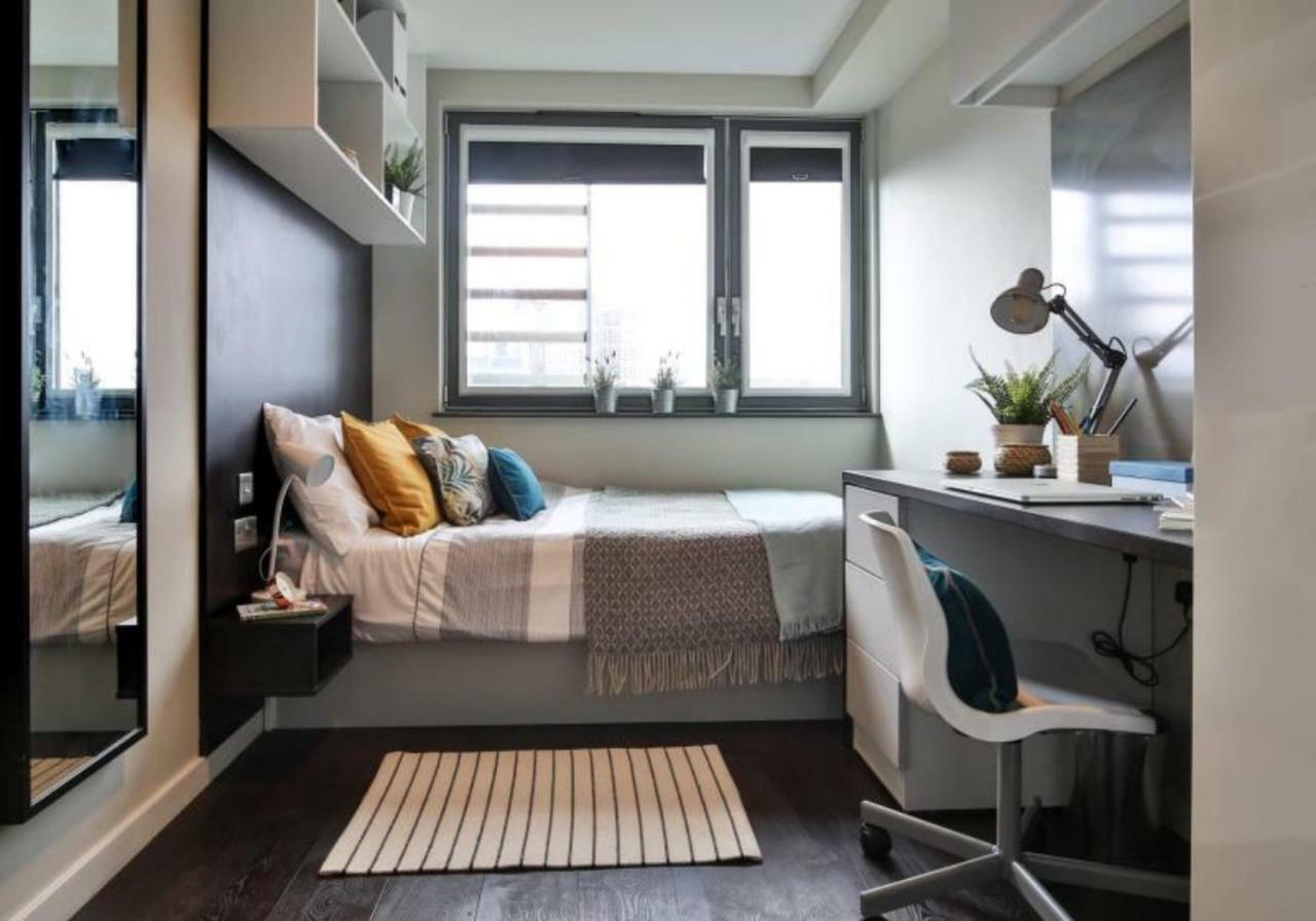 Hashtag South Bank Campus Accommodation ลอนดอน ภายนอก รูปภาพ