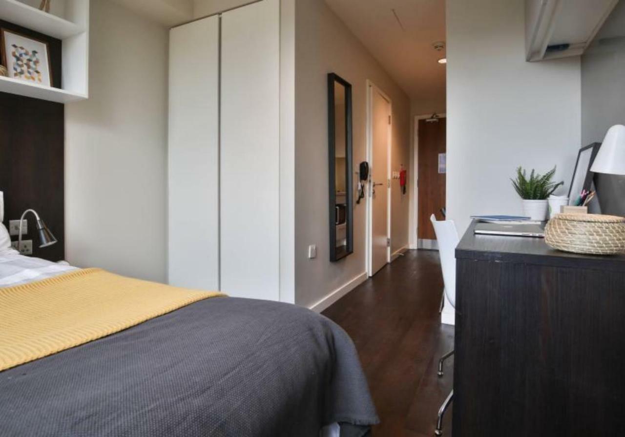 Hashtag South Bank Campus Accommodation ลอนดอน ภายนอก รูปภาพ